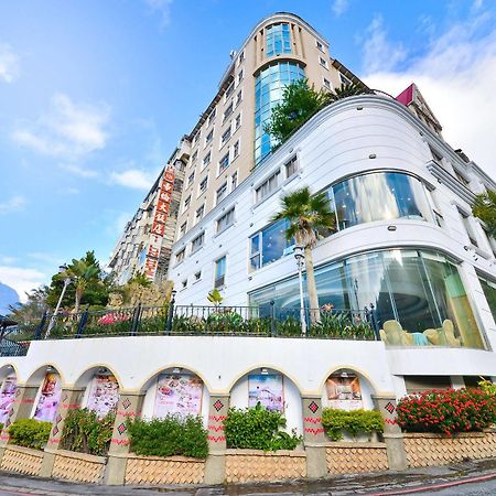 Dongpo Ti Lun Hotel Xinyi Exterior foto