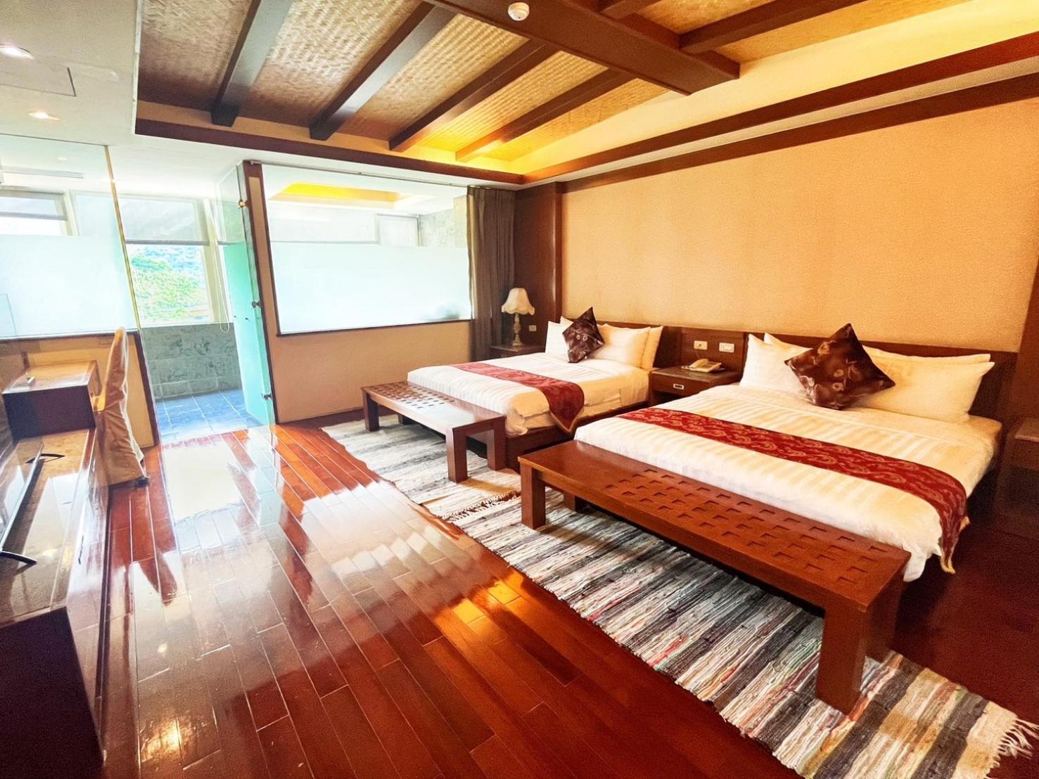 Dongpo Ti Lun Hotel Xinyi Exterior foto