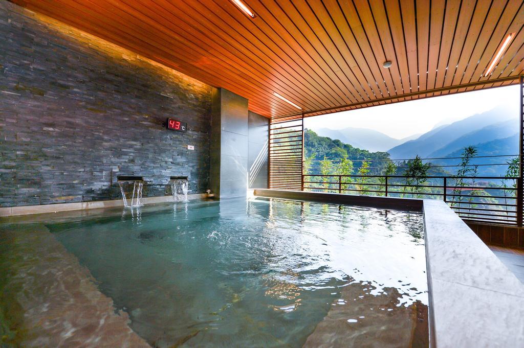 Dongpo Ti Lun Hotel Xinyi Exterior foto